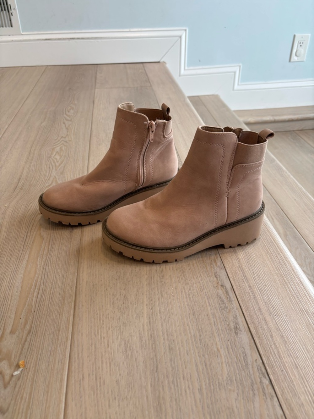 Kids Ankle Boot in Light Pink - Leather Chunky Sole